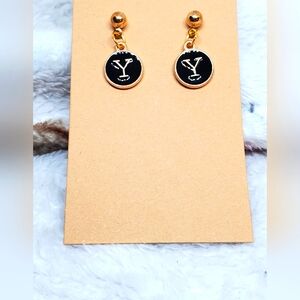 7/$10 Y Initial Earrings, New